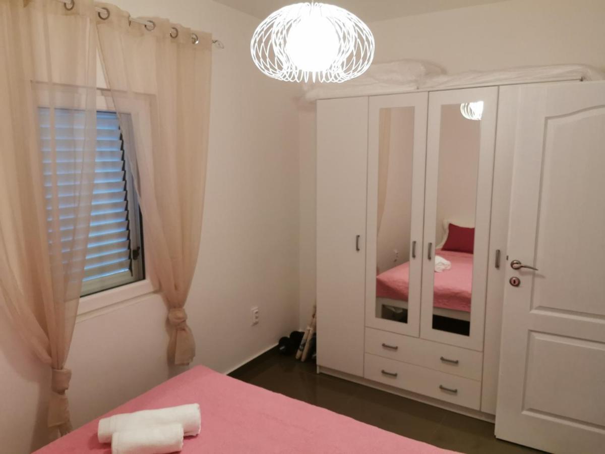 Ana Apartmani 스베티스테판 외부 사진